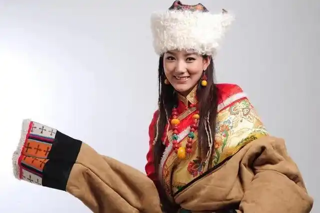 这10位藏族女星,个个是"人间宝藏"|韩红|央吉玛|卓玛|旺姆_网易订阅