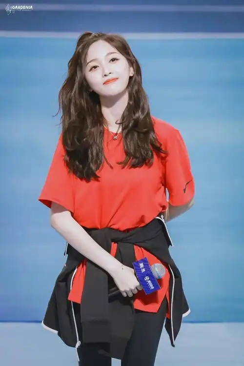 2018.11.10 超新星全运会吴宣仪