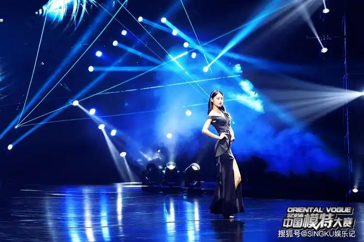 国内最多报名人数等节目特点多年来稳居国内时尚模特选秀综艺节目top1