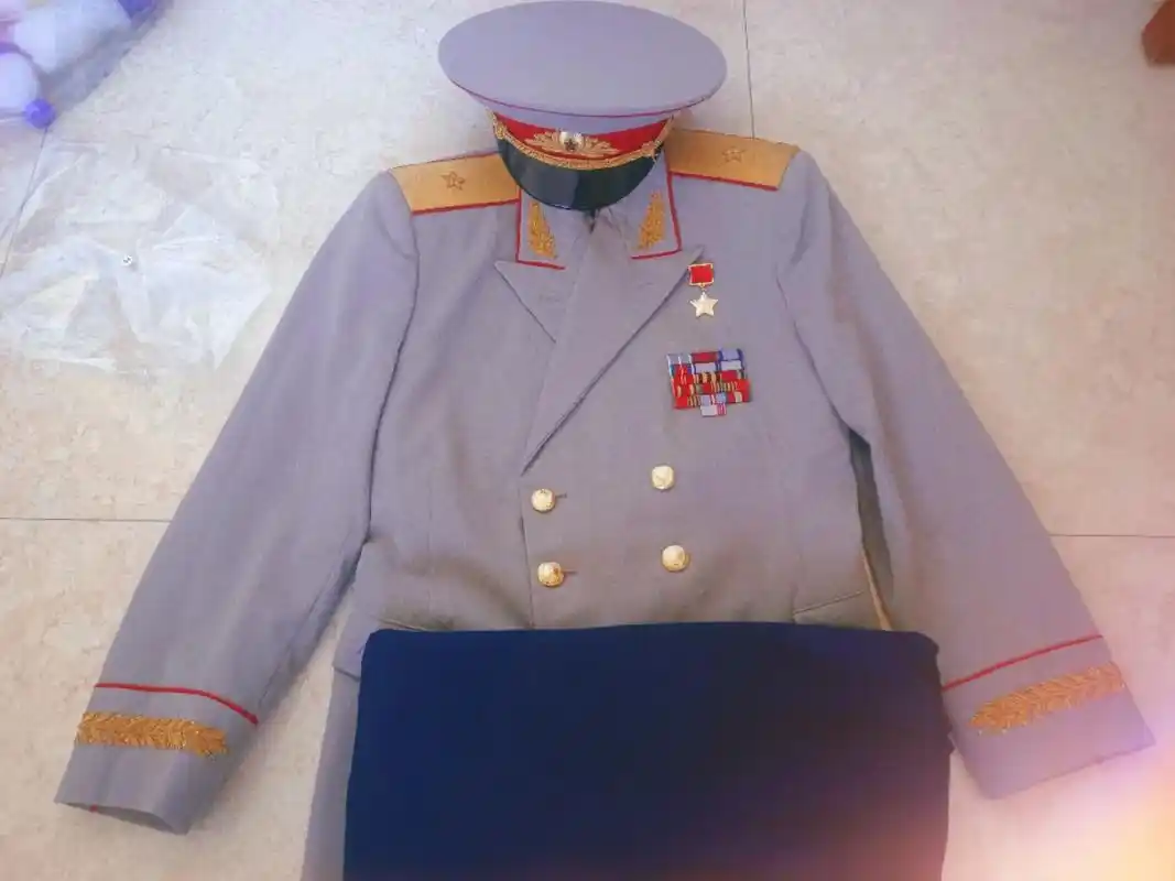 苏联m69少将假日礼服.m69假日礼服 帽子用m92丁真() - 抖音