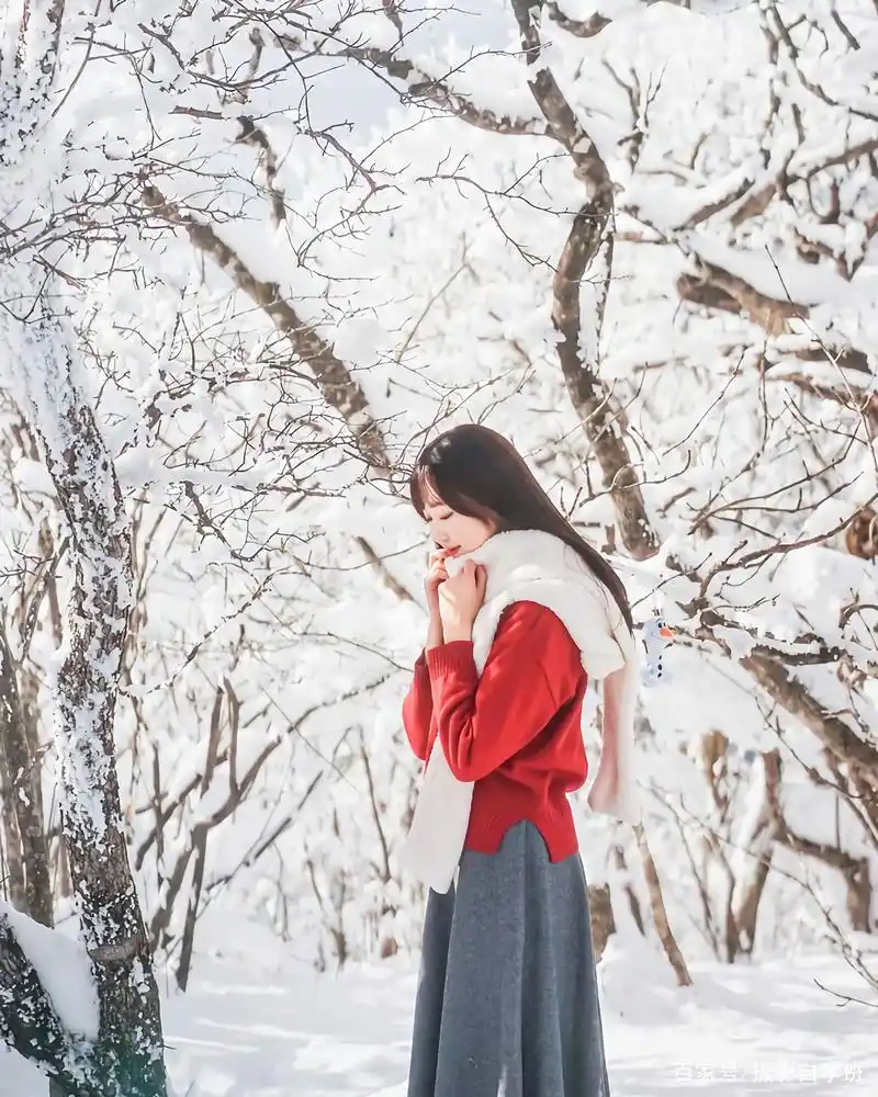 9个户外雪景人像摄影技巧,满足冬天拍摄所需,这么拍照片更精彩