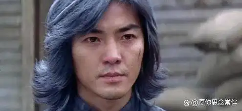 为什么郑伊健一把年纪还留着"大妈头"?当看到他短发照后晓得了