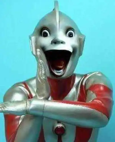 奥特曼无下限镜头,知性嘴唇让人笑掉大牙,裆部起伏成为最大亮点_网易