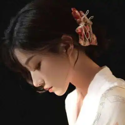 微信头像霸气高冷女头像