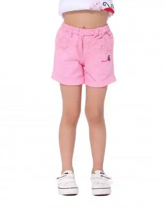 女童粉红色短裤