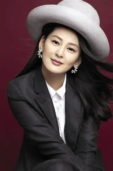 黄澜接棒黄奶奶