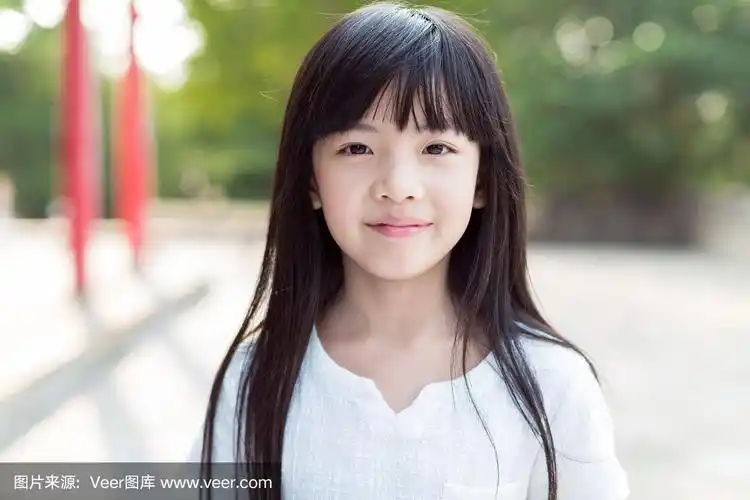 可爱的中国小女孩