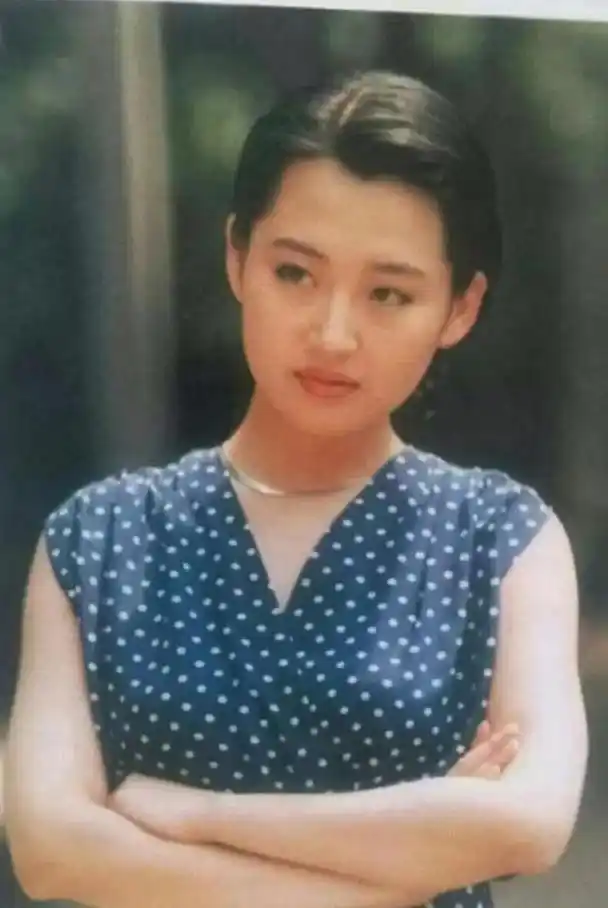 许晴几张年轻时不太常见的照片