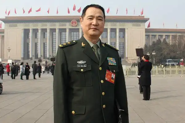 外媒:解放军对台政策大变 两将军接连放话敲打