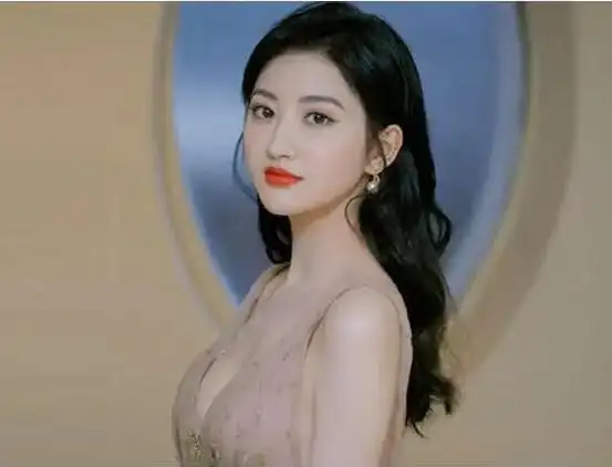 景甜的真实家庭背景 妈妈只是一名普通的公务员