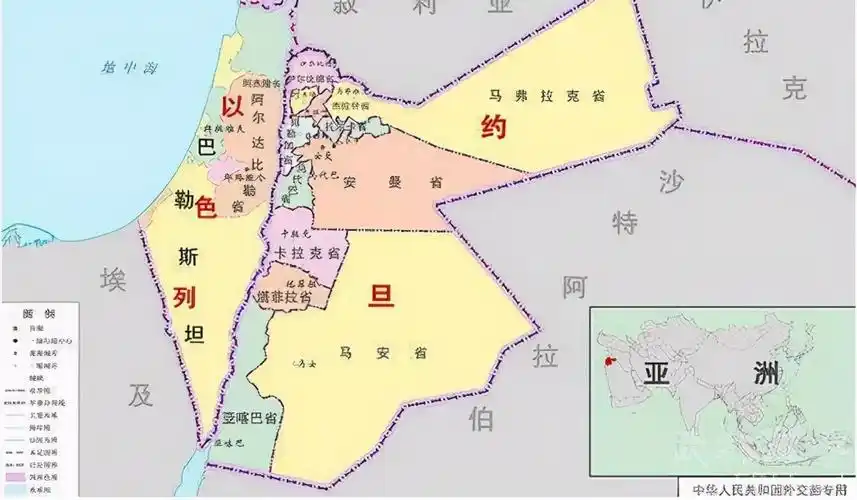 约旦是希伯来语"飞流直下"的意思,因为约旦河上下游有1200米的落差