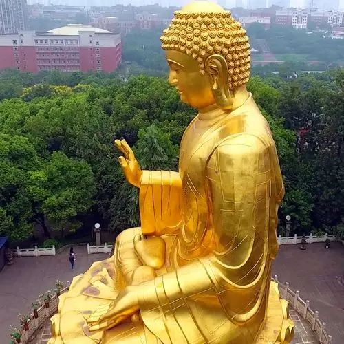 重庆华岩寺大佛