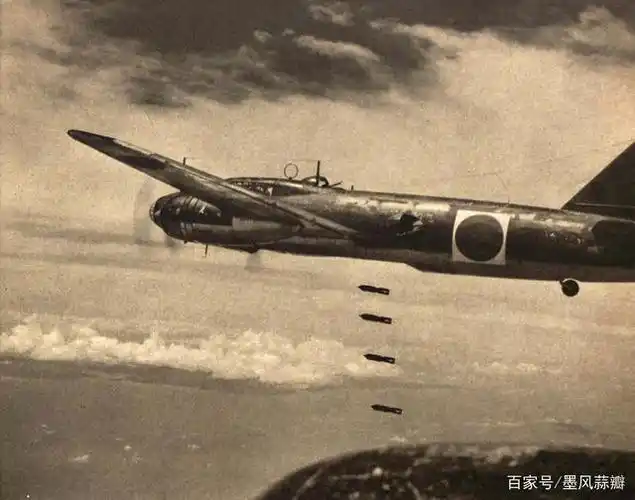 二战日本"空中舰队"的主力,外形酷似"雪茄"的一式轰炸机