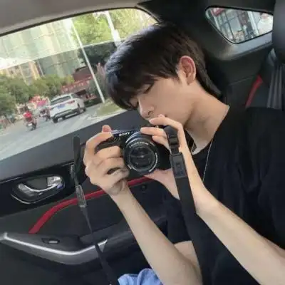 真人男头高清帅气清新图片,男生头像图片