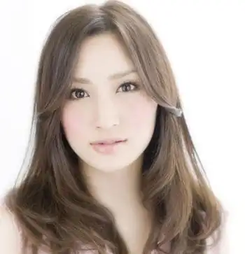 国字脸女生适合的发型图片改变脸型不再是烦恼