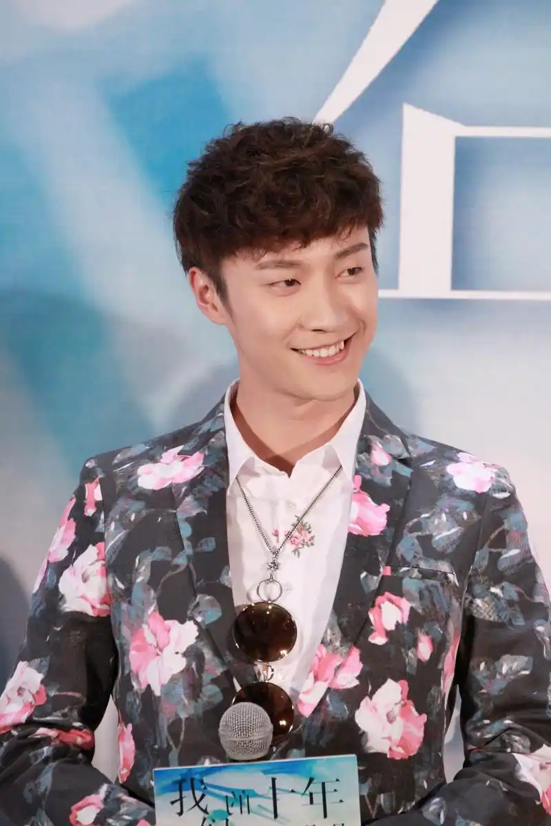 加油好男儿选手现状:他成一线明星,他却英年早逝,他淡出娱乐圈