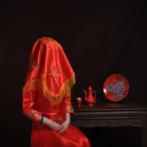 婚庆用品新娘结婚红盖头喜盖头纱喜帕蒙头巾中式喜字流苏盖头布