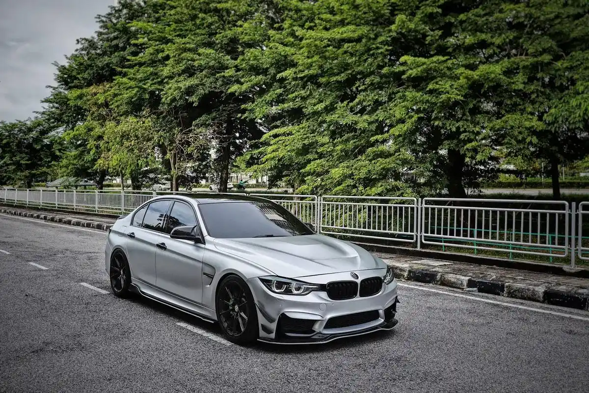 日更92#宝马3系 #低趴姿态 #绞牙战士 #改装 #姿态  - 抖音