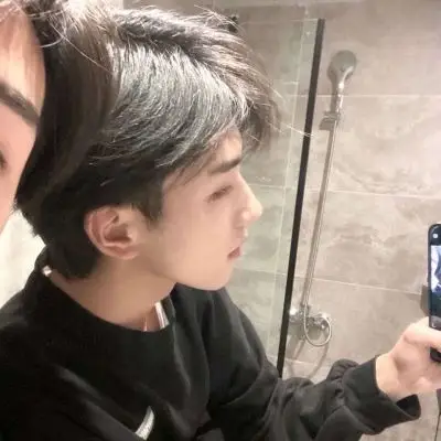 祁宋ins酷帅真人文艺范男生头像