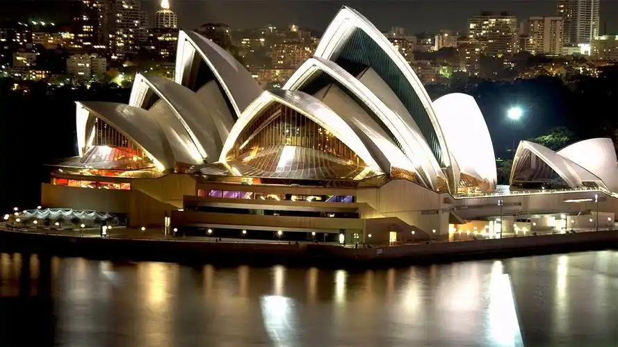 艺术殿堂悉尼歌剧院高清桌面壁纸