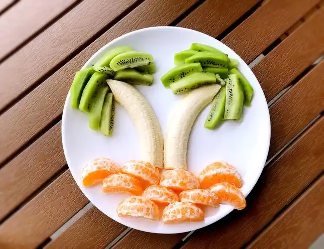 水果拚盘的做法(水果拼盘的做法大全 花样视频)