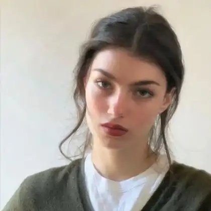 高级感御姐头像 高清好看的御姐头像高冷霸气真人图片_女生头像_头像