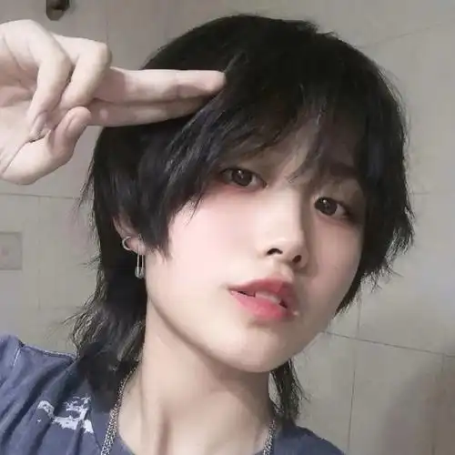 日系假发狼尾拖鲻鱼头cos正太少年男女万用自然韩版帅气全头套式