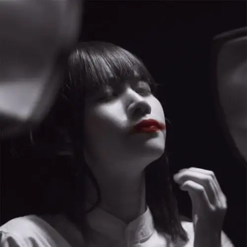 禁忌女孩s01s02合集也许可以当头像更新至s2e06