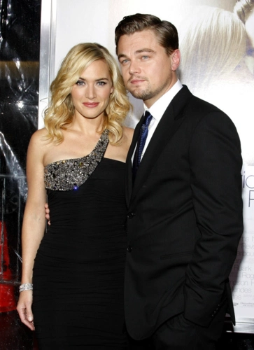 凯特温斯莱特和小李子同台亮相多年后依然气质非凡霸气十足