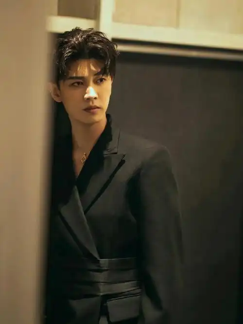 今天依旧很喜欢任国超