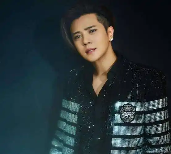 原创《女儿们的恋爱》中七夕送猪环节,罗志祥却被cue到上热搜?_节目_