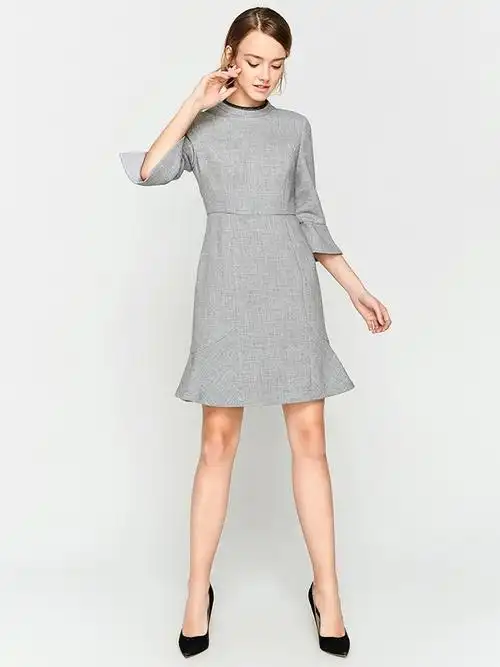 影儿时尚集团2018春夏装展示