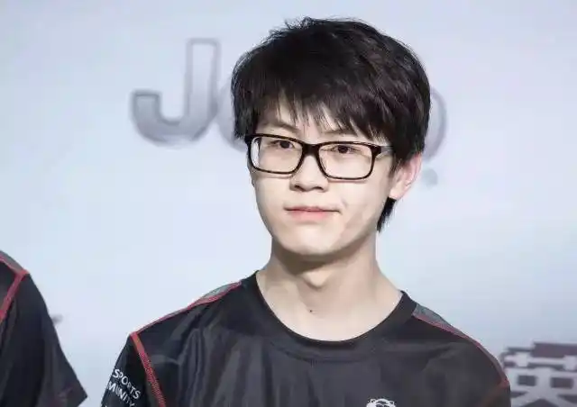 edg队员洲际赛巡礼——年轻的指挥官meiko