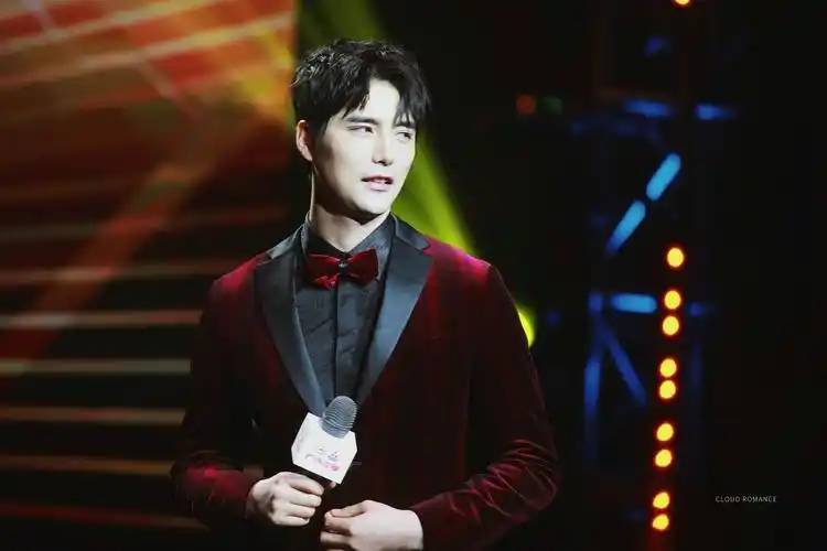 阿云嘎太好看了吧 - 堆糖,美图壁纸兴趣社区