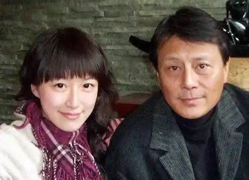 滥情的刘德凯两婚两离,在计程车上求婚原配,害刘雪华终身不育|徐贵樱