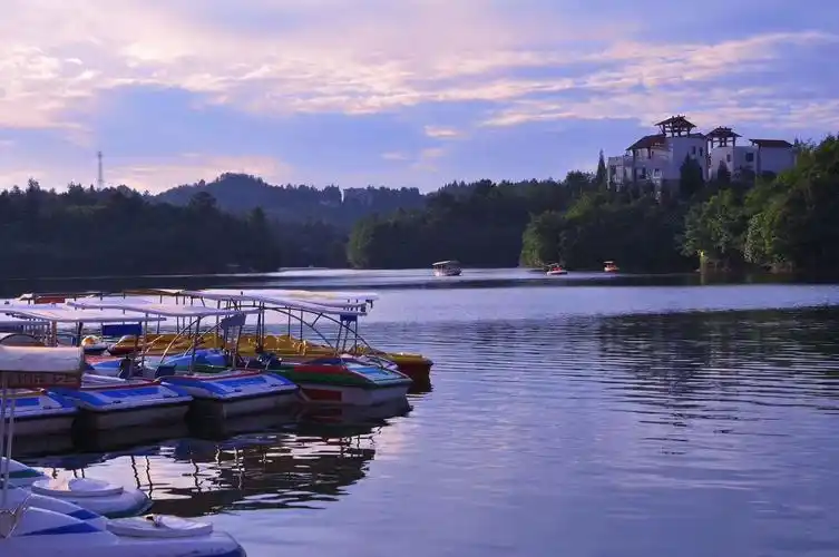 【大美丽】黄水最美月亮湖