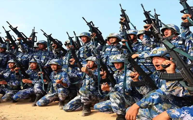 确认了!中国最强部队将扩建成军 夺岛登陆三栖作战手到擒来