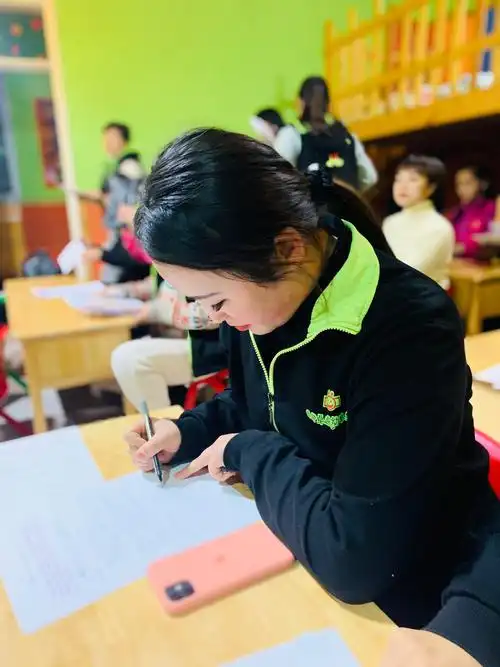 幼儿园 师德师风建设专题会 写美篇我园一直十分注重教师的师德师风