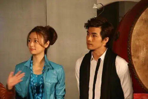 《活该你单身》新片开机 贺军翔斗爱林心如