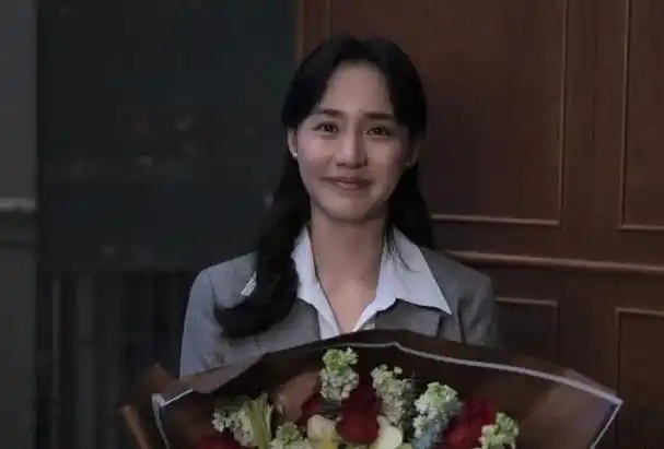 他刻意避免扮演相似的角色,以免被局限.