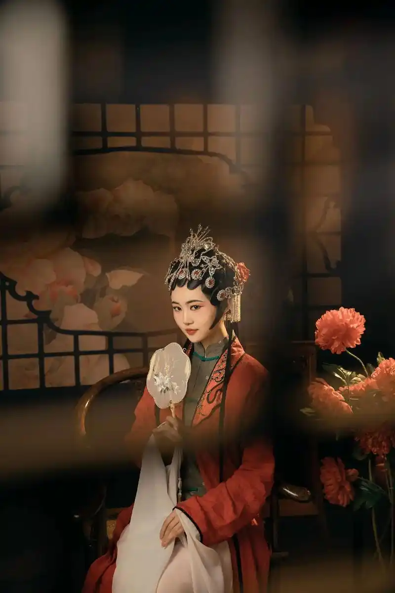 国风写真中超级的戏曲来袭,一声忘情,一眼动心.#国 - 抖音