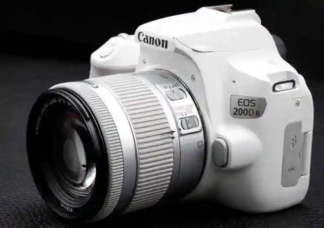 微单的形单反的心 佳能eos 200d mark ii评测