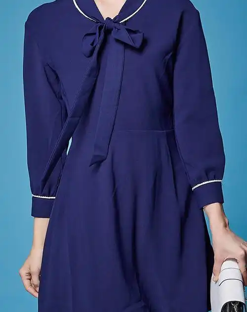 深蓝色气质淑女连衣裙
