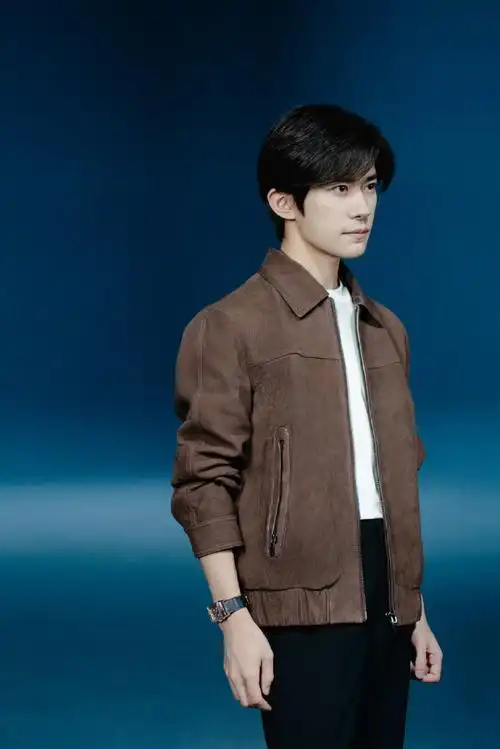 易烊千玺新生之夜大秀官宣##易烊千玺新生之夜下周见