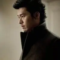 沧桑的中国大叔头像图片【点击鼠标右键下载】