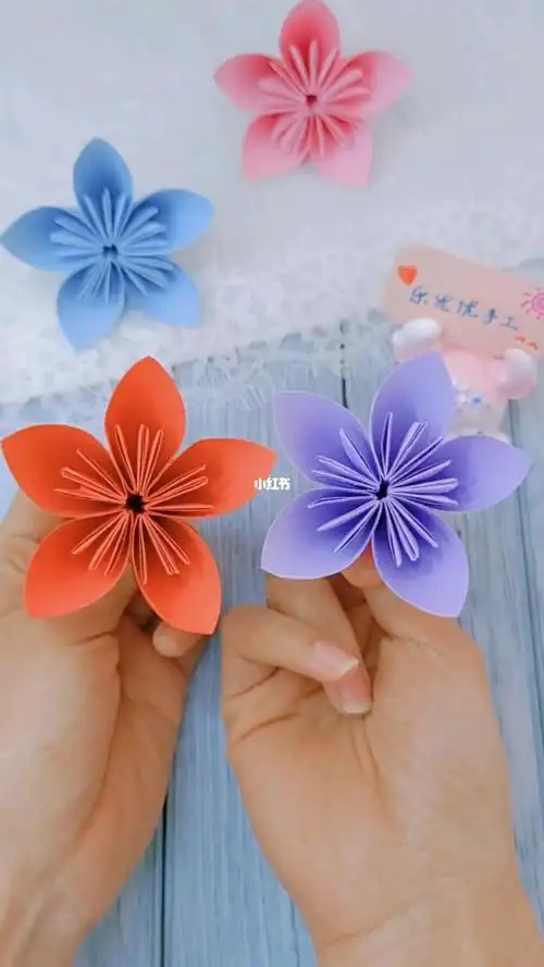 做一朵立体小花花,简单又好看#手工  #手工折纸  #折纸教程  #折纸