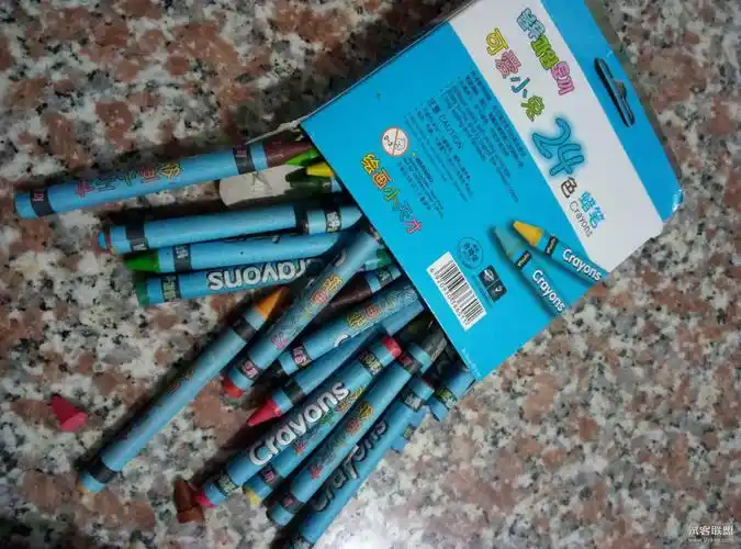 儿童蜡笔一盒99-安静亦诺