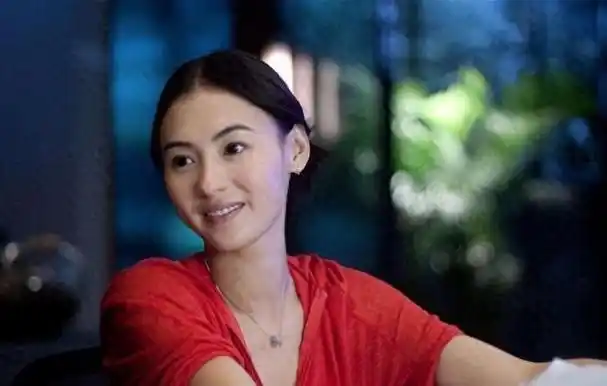 张柏芝:单飞后,开启新恋曲,幸福与她不期而遇