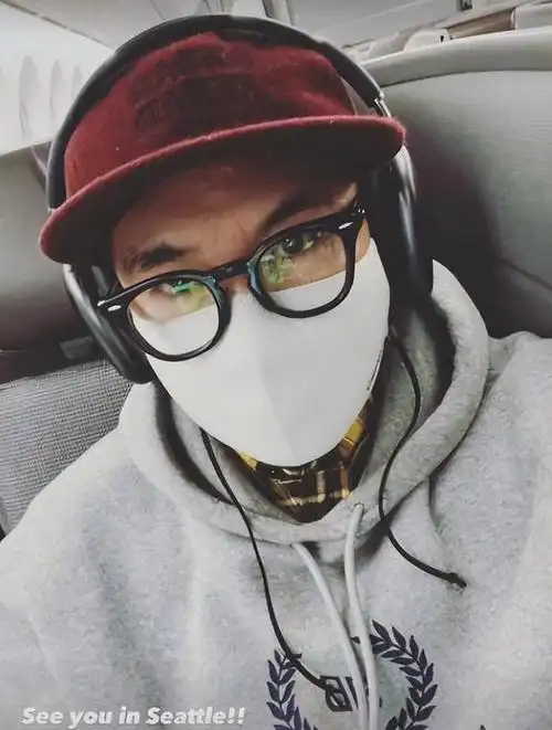 具俊晔风波后最新露面,54岁还扮酷,被大s精心打扮了一番|大s|音乐|电