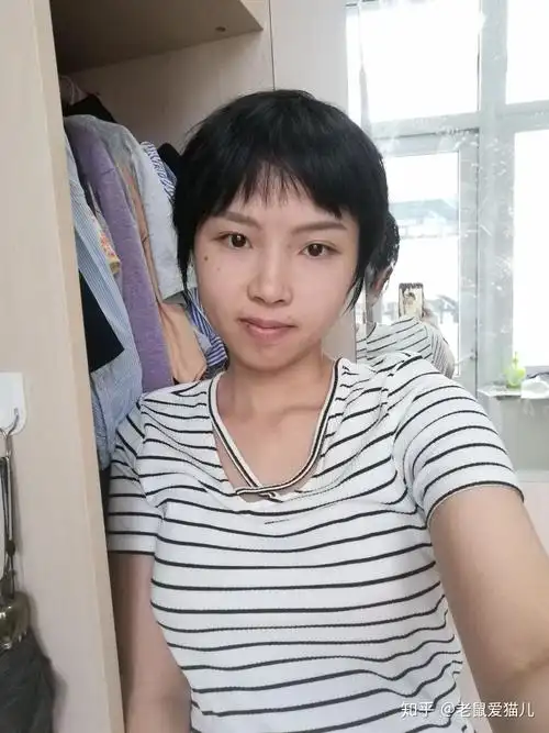 用微软小冰测出来的素颜的时候颜值7分左右的女生的颜值大概是怎样的